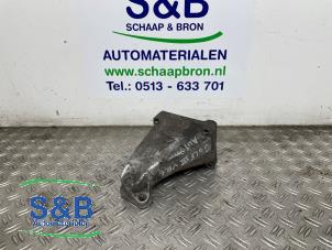 Gebruikte Motorsteun Volkswagen Golf III (1H1) 2.8 VR6 Prijs € 55,00 Margeregeling aangeboden door Schaap & Bron