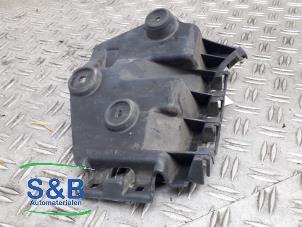 Gebruikte Bumpersteun links-achter Audi A3 Sportback (8PA) 1.9 TDI Prijs € 9,99 Margeregeling aangeboden door Schaap & Bron