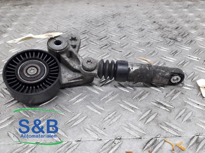 Gebruikte Spanner multiriem Audi A6 Quattro (C6) 3.0 TDI V6 24V Prijs € 27,50 Margeregeling aangeboden door Schaap & Bron