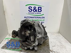 Gebruikte Versnellingsbak Volkswagen Golf V (1K1) 1.4 16V Prijs € 299,00 Margeregeling aangeboden door Schaap & Bron