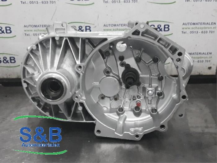 Gereviseerde Versnellingsbak Volkswagen Transporter T5 1.9 TDi Prijs € 1.452,00 Inclusief btw aangeboden door Schaap & Bron