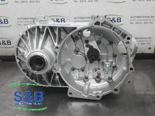 Gereviseerde Versnellingsbak Volkswagen Transporter T5 1.9 TDi Prijs € 1.452,00 Inclusief btw aangeboden door Schaap & Bron