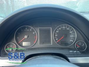 Gebruikte Cockpit Audi A4 Avant (B7) 2.0 20V Prijs € 95,00 Margeregeling aangeboden door Schaap & Bron