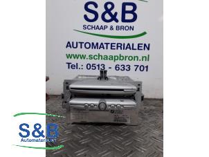 Gebruikte DVD Speler Mini Mini (R56) 1.6 16V Cooper S Prijs € 89,99 Margeregeling aangeboden door Schaap & Bron