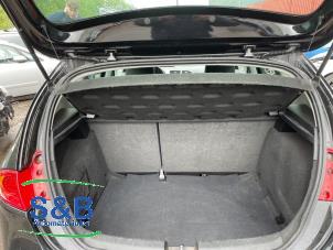 Gebruikte Hoedenplank Seat Leon (1P1) 1.2 TSI Prijs € 50,00 Margeregeling aangeboden door Schaap & Bron