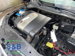 Zekeringkast in motorruimte VW Touran 1T 1K0937125A