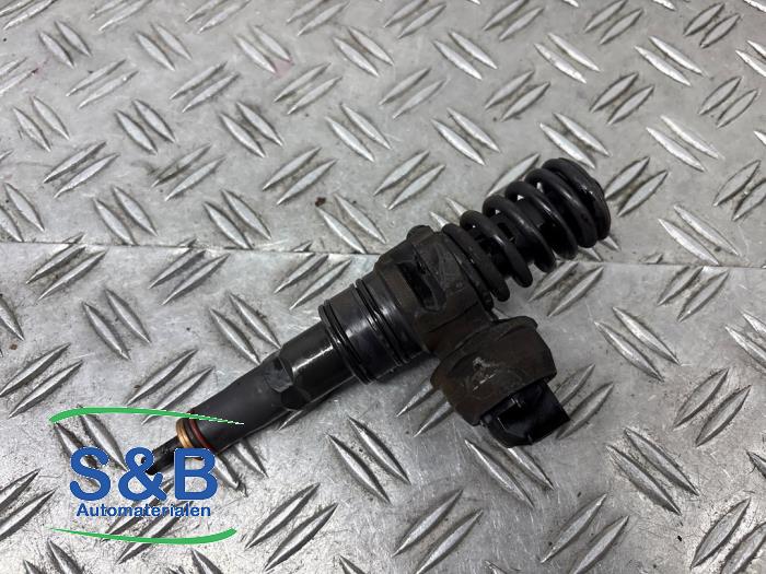 Gebruikte Verstuiver (diesel) Volkswagen Caddy III (2KA,2KH,2CA,2CH) 2.0 SDI Prijs € 150,00 Margeregeling aangeboden door Schaap & Bron