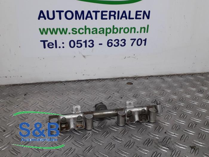 Gebruikte Verstuiver brug BMW 1 serie (F20) 114i 1.6 16V Prijs € 60,00 Margeregeling aangeboden door Schaap & Bron