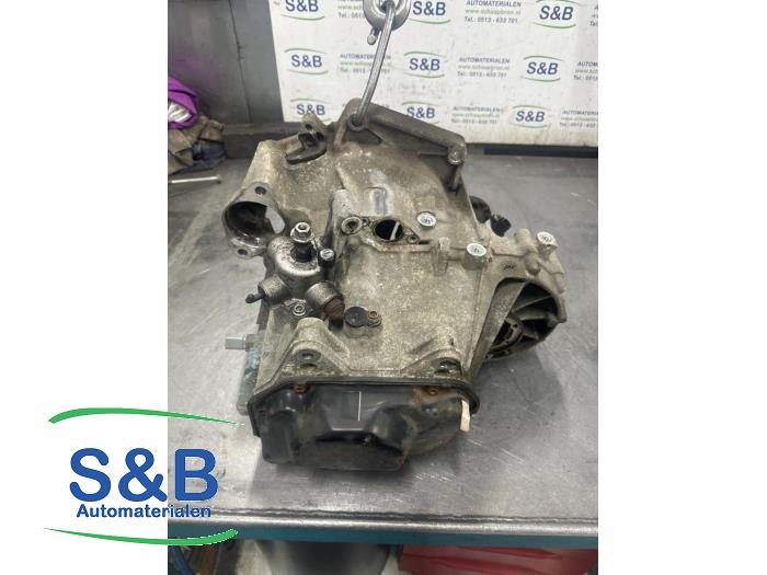 Gebruikte Versnellingsbak Volkswagen Fox (5Z) 1.4 TDI Prijs € 200,00 Margeregeling aangeboden door Schaap & Bron