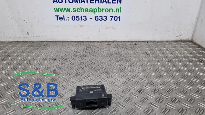 Gebruikte Gateway module Porsche Cayenne (9PA) 3.2 V6 24V Prijs € 49,99 Margeregeling aangeboden door Schaap & Bron