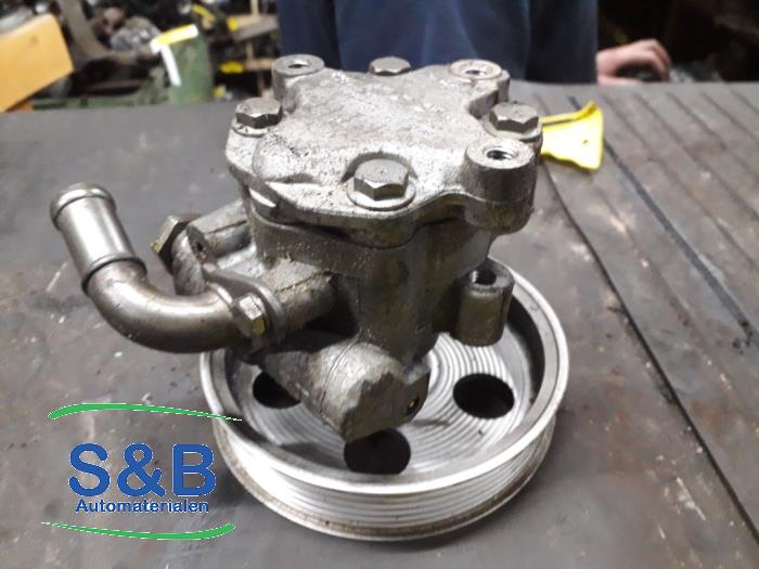 Gebruikte Pomp Servo Audi A4 (B6) 1.8 T 20V Prijs € 60,00 Margeregeling aangeboden door Schaap & Bron