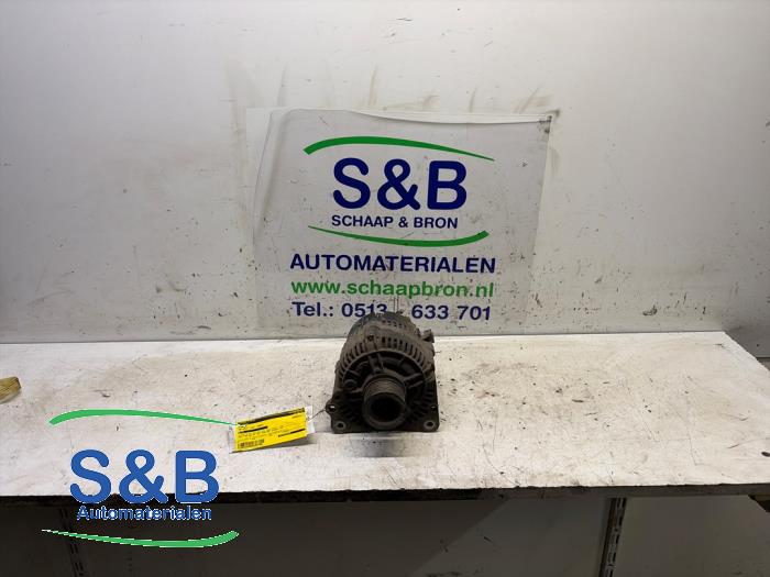 Gebruikte Dynamo Volkswagen Golf III (1H1) 2.8 VR6 Prijs € 50,00 Margeregeling aangeboden door Schaap & Bron