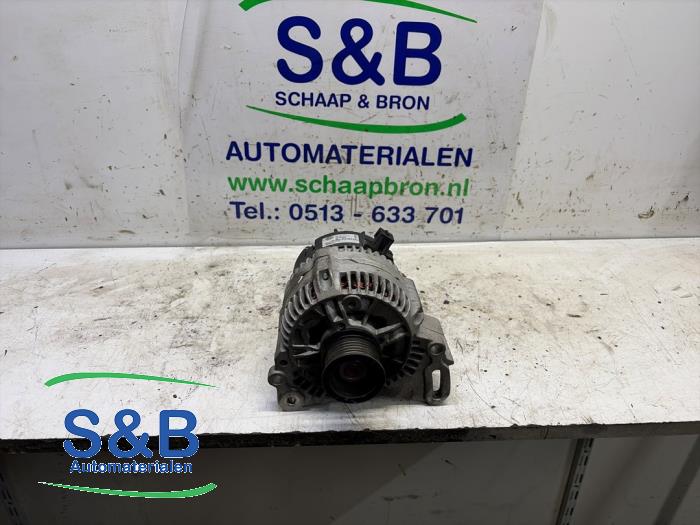 Gebruikte Dynamo Volkswagen Vento (1H2) 1.8 i Prijs € 40,00 Margeregeling aangeboden door Schaap & Bron