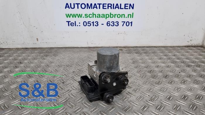 ABS Pomp Audi Q5 (8RB), 2008 / 2017 2.0 TFSI 16V Quattro, SUV, Benzine, 1,984cc, 155kW (211pk), 4x4, CDNC, 2008-11 / 2012-09, 8RB (Gebruikt)