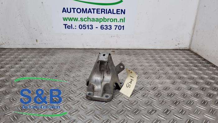 Gebruikte Motorsteun Audi A6 (C5) 2.5 TDI V6 24V Prijs € 19,99 Margeregeling aangeboden door Schaap & Bron