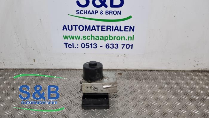 Gebruikte ABS Pomp Mercedes ML I (163) 270 2.7 CDI 20V Prijs € 145,00 Margeregeling aangeboden door Schaap & Bron