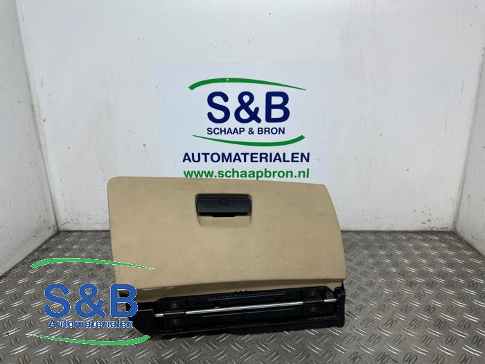 Gebruikte Dashboardkastje BMW 3 serie Touring (E91) 325i 24V Prijs € 35,00 Margeregeling aangeboden door Schaap & Bron