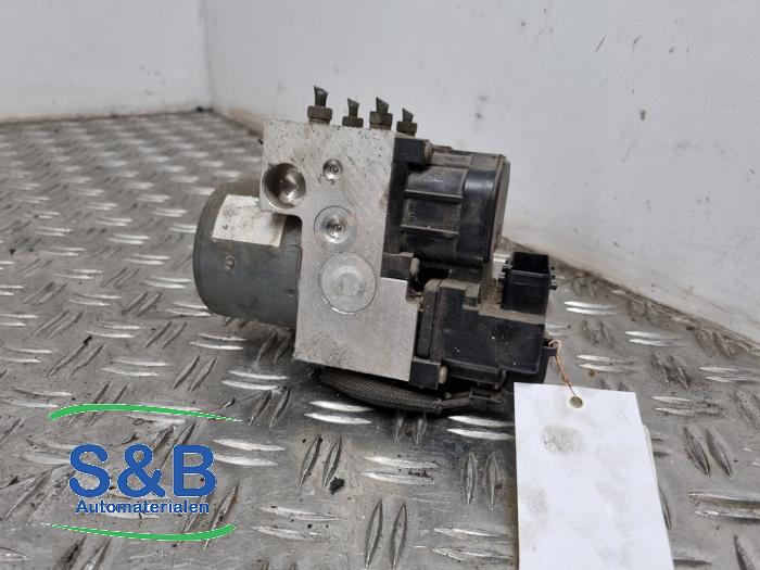 Gebruikte ABS Pomp Subaru Forester (SF) 2.0 16V S-Turbo Prijs € 100,00 Margeregeling aangeboden door Schaap & Bron