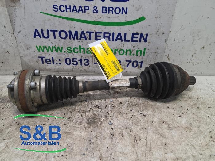 Gebruikte Steekas links-voor Volkswagen Sharan (7N) 2.0 TDI 16V Prijs € 100,00 Margeregeling aangeboden door Schaap & Bron