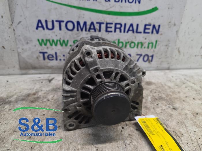 Gebruikte Dynamo Audi A6 (C7) 3.0 TDI V6 24V Prijs € 125,00 Margeregeling aangeboden door Schaap & Bron