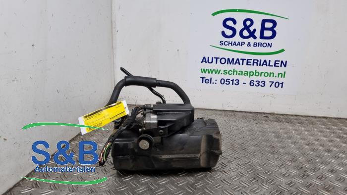 Gebruikte Pomp Servo Citroen C5 II Berline (RC) 1.8 16V Prijs € 99,99 Margeregeling aangeboden door Schaap & Bron