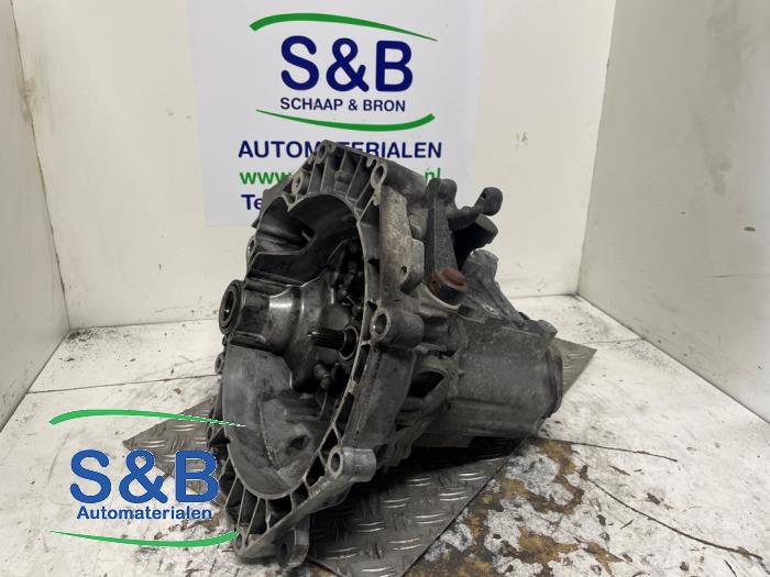 Gebruikte Versnellingsbak BMW Mini (R50/53) 1.6 16V One Prijs € 249,00 Margeregeling aangeboden door Schaap & Bron