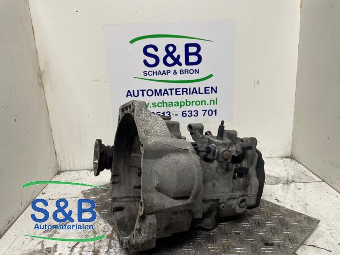 Gebruikte Versnellingsbak Volkswagen Caddy III (2KA,2KH,2CA,2CH) 1.6 TDI 16V Prijs € 549,00 Margeregeling aangeboden door Schaap & Bron