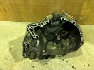 Gebruikte Versnellingsbak Renault Twingo (C06) 1.2 Prijs € 150,00 Margeregeling aangeboden door F. van den Mosselaar autodemontage