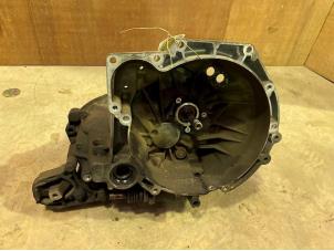 Gebruikte Versnellingsbak Ford Ka I 1.3i (96 EEC) Prijs € 125,00 Margeregeling aangeboden door F. van den Mosselaar autodemontage