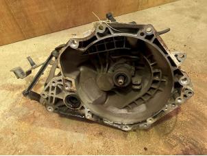 Gebruikte Versnellingsbak Opel Corsa C (F08/68) 1.8 16V GSi Prijs € 150,00 Margeregeling aangeboden door F. van den Mosselaar autodemontage