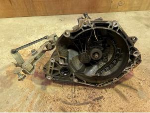 Gebruikte Versnellingsbak Opel Corsa C (F08/68) 1.4 16V Twin Port Prijs € 150,00 Margeregeling aangeboden door F. van den Mosselaar autodemontage