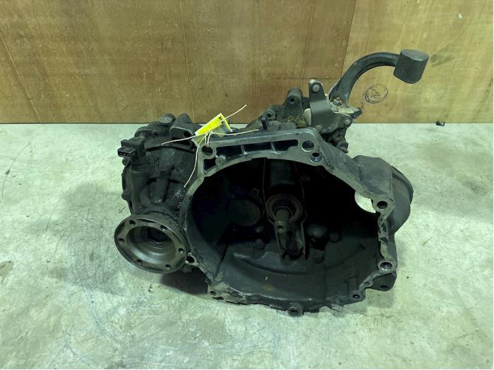 Gebruikte Versnellingsbak Volkswagen Lupo (6X1) 1.4 TDI 75 Prijs € 125,00 Margeregeling aangeboden door F. van den Mosselaar autodemontage