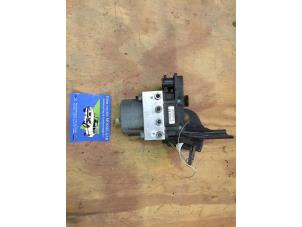 Gebruikte ABS Pomp Opel Meriva 1.4 16V Twinport Prijs € 75,00 Margeregeling aangeboden door F. van den Mosselaar autodemontage