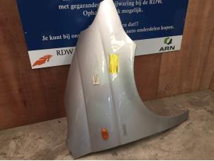 Gebruikte Spatbord rechts-voor Chevrolet Matiz 0.8 S,SE Prijs € 25,00 Margeregeling aangeboden door F. van den Mosselaar autodemontage