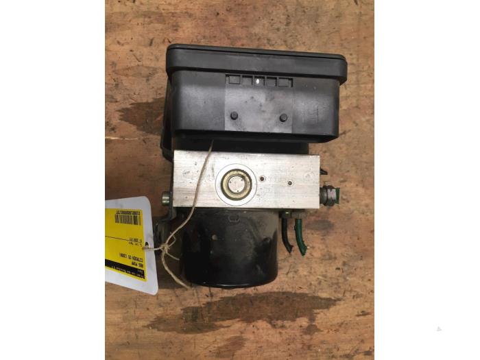 Gebruikte ABS Pomp Citroen C5 II Berline (RC) 3.0 V6 24V Prijs € 25,00 Margeregeling aangeboden door F. van den Mosselaar autodemontage