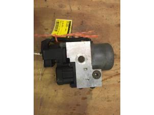 Gebruikte ABS Pomp Volkswagen Passat Variant (3B6) 1.6 Prijs € 20,00 Margeregeling aangeboden door F. van den Mosselaar autodemontage