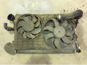 Gebruikte Koelerset Volkswagen Golf V (1K1) 2.0 TDI 16V Prijs € 100,00 Margeregeling aangeboden door F. van den Mosselaar autodemontage