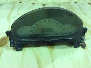 Gebruikte Cockpit Mercedes A (W168) 1.7 A-170 CDI 16V Prijs € 22,50 Margeregeling aangeboden door F. van den Mosselaar autodemontage