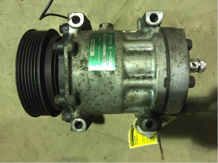 Gebruikte Aircopomp Mitsubishi Carisma 1.9 TD Prijs € 75,00 Margeregeling aangeboden door F. van den Mosselaar autodemontage