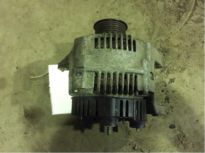 Gebruikte Dynamo Mitsubishi Carisma 1.9 TD Prijs € 35,00 Margeregeling aangeboden door F. van den Mosselaar autodemontage
