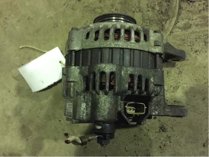 Gebruikte Dynamo Mitsubishi Carisma 1.8 GDI 16V Prijs € 35,00 Margeregeling aangeboden door F. van den Mosselaar autodemontage