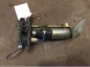 Gebruikte Benzinepomp Suzuki Baleno (GA/GB) 1.6 16V Prijs € 15,00 Margeregeling aangeboden door F. van den Mosselaar autodemontage