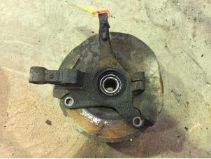 Gebruikte Fusee rechts-voor Chevrolet Matiz Prijs € 35,00 Margeregeling aangeboden door F. van den Mosselaar autodemontage