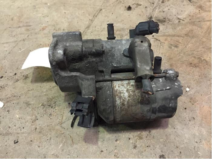 Gebruikte Startmotor Toyota Corolla (E11) 2.0 D Prijs € 25,00 Margeregeling aangeboden door F. van den Mosselaar autodemontage