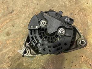 Gebruikte Alternator Opel Astra H (L48) 1.4 16V Twinport Prijs € 35,00 Margeregeling aangeboden door F. van den Mosselaar autodemontage
