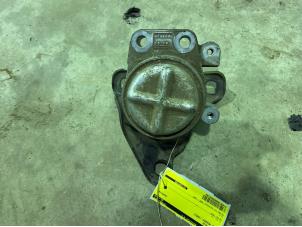 Gebruikte Motorrubber Ford Mondeo III 2.0 TDCi 115 16V Prijs € 15,00 Margeregeling aangeboden door F. van den Mosselaar autodemontage