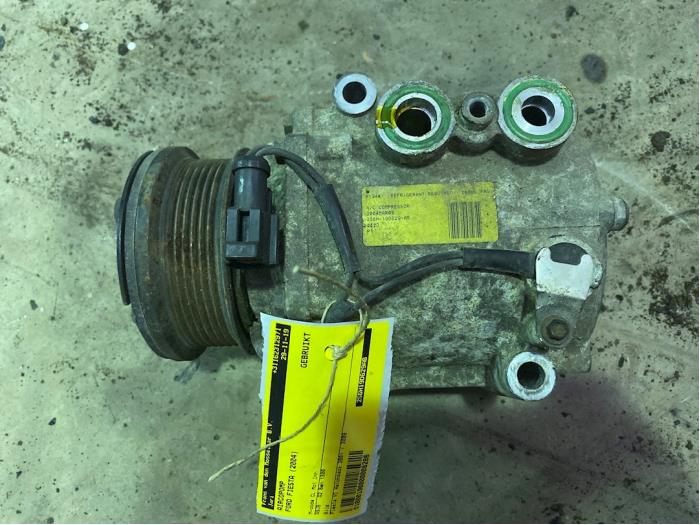 Gebruikte Aircopomp Ford Fiesta 5 (JD/JH) 1.3 Prijs € 75,00 Margeregeling aangeboden door F. van den Mosselaar autodemontage