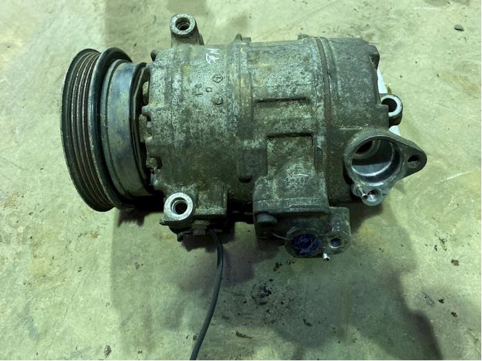 Gebruikte Aircopomp Volkswagen Passat Variant (3B6) 1.9 TDI 100 Prijs € 75,00 Margeregeling aangeboden door F. van den Mosselaar autodemontage
