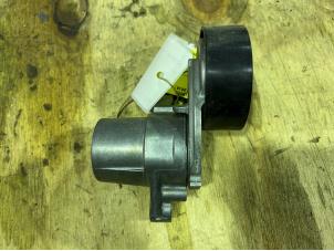 Gebruikte Spanrol Multiriem Ford Fiesta 7 1.1 Ti-VCT 12V 85 Prijs € 15,00 Margeregeling aangeboden door F. van den Mosselaar autodemontage