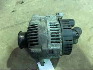 Gebruikte Alternator Renault Espace (JE) 2.0i RTE,RXE Prijs € 35,00 Margeregeling aangeboden door F. van den Mosselaar autodemontage